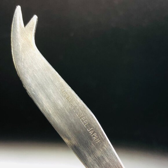 Vintage Teapot Shaped Cheese Board and Utensils SET, Mid Century Rooster Hanging - Picture 7 of 16